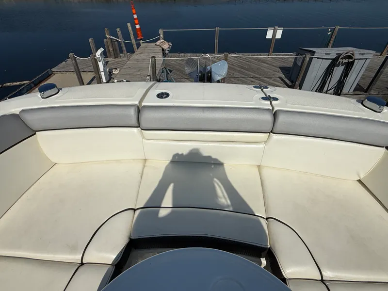 Slide: The Image of Sea Ray 270 SDX 2017 - 26