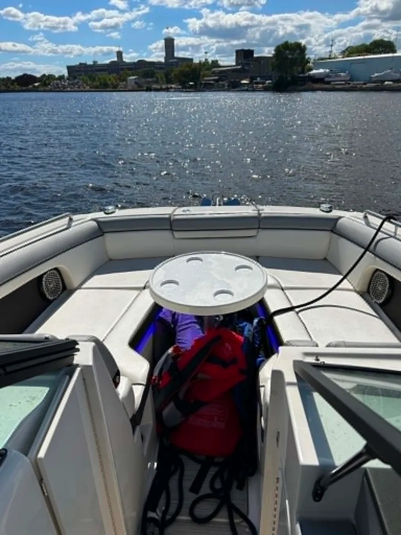 Slide: The Image of Sea Ray 270 SDX 2017 - 6