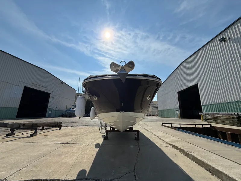 Slide: The Image of Sea Ray 270 SDX 2017 - 5