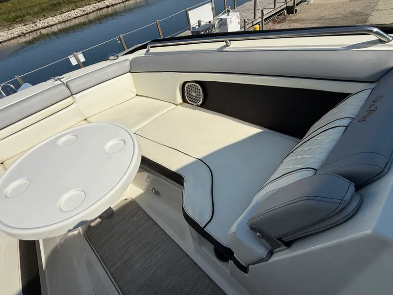 Slide: The Image of Sea Ray 270 SDX 2017 - 25