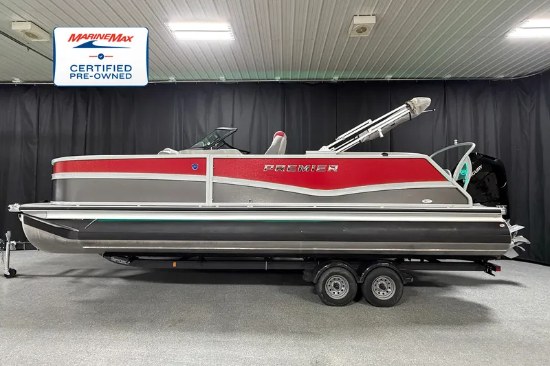 The Image of Premier 250 Solaris Sport 2024 - 0