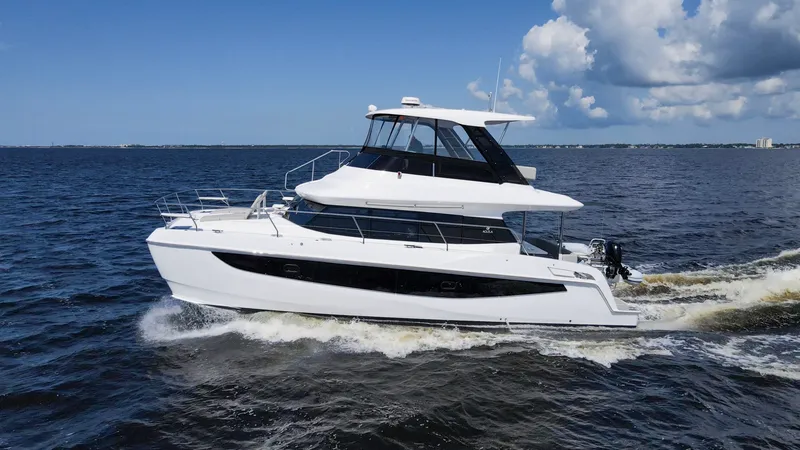 Slide: The Image of Aquila 42 Yacht 2025 - 5