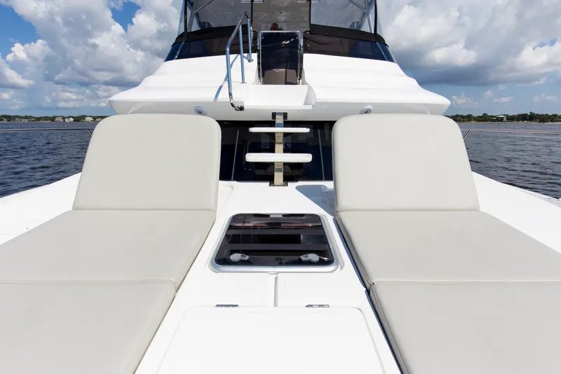 Slide: The Image of Aquila 42 Yacht 2025 - 14