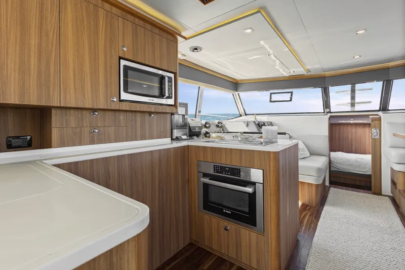 Slide: The Image of Aquila 42 Yacht 2025 - 22
