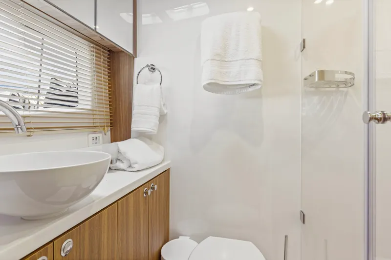 Slide: The Image of Aquila 42 Yacht 2025 - 36