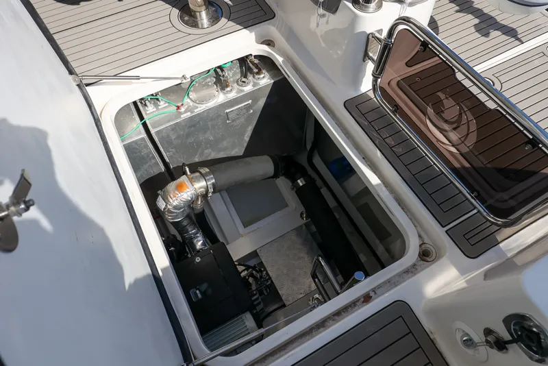 Slide: The Image of Aquila 42 Yacht 2025 - 71