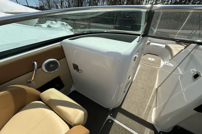 Slide: The Image of Sea Ray 260 SUNDECK 2014 - 14