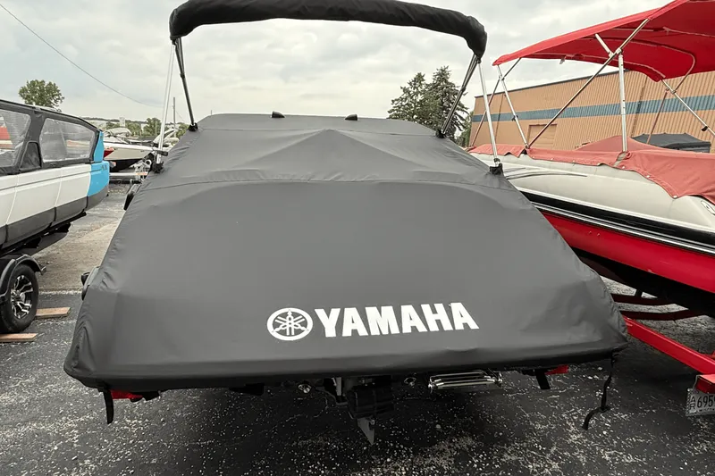 Slide: The Image of Yamaha 195 SX 2024 - 2