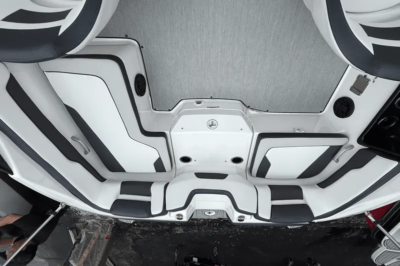 Slide: The Image of Yamaha 195 SX 2024 - 21