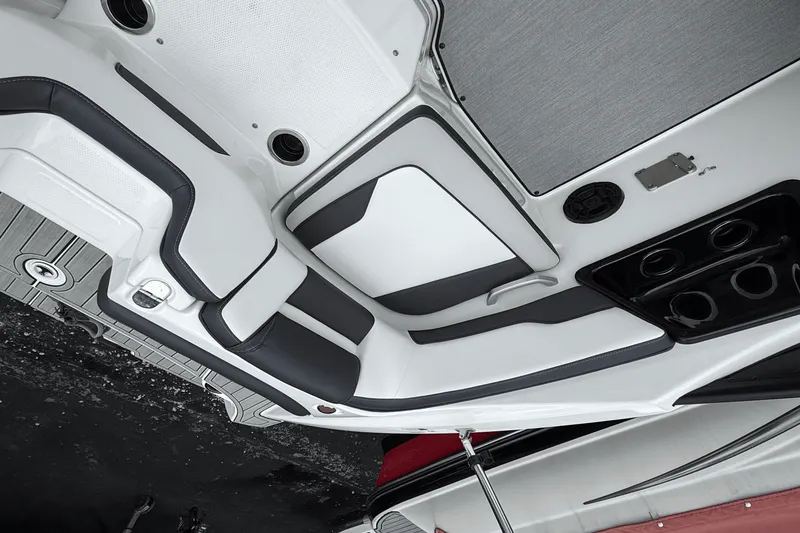 Slide: The Image of Yamaha 195 SX 2024 - 7