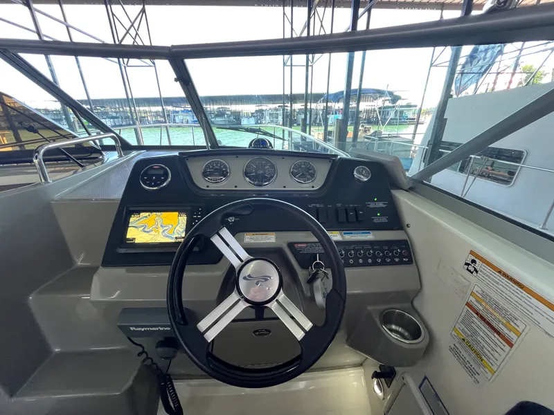 Slide: The Image of Sea Ray 280 SUNDANCER 2014 - 11