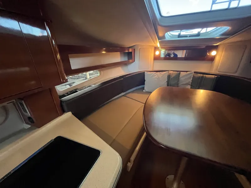 Slide: The Image of Sea Ray 280 SUNDANCER 2014 - 34