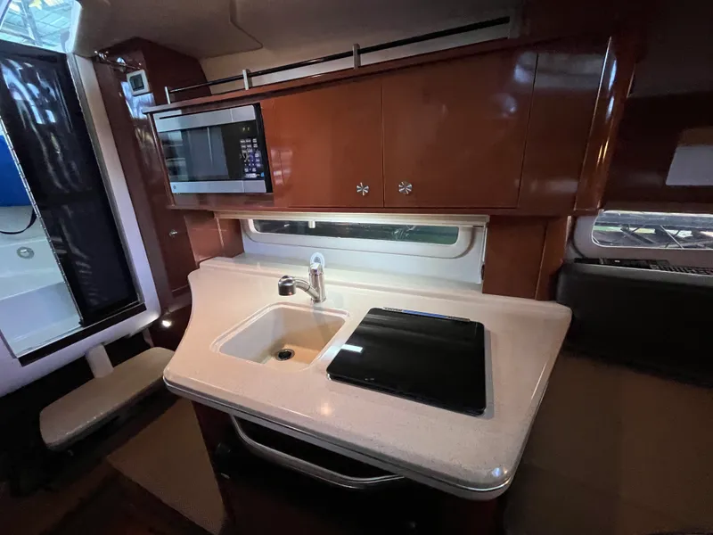Slide: The Image of Sea Ray 280 SUNDANCER 2014 - 40
