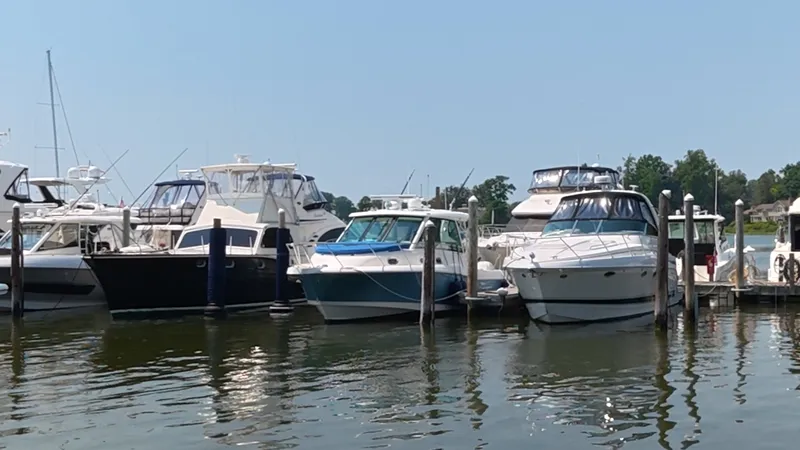 Slide: The Image of Boston Whaler 345 CONQUEST 2018 - 1