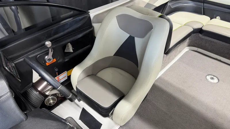 Slide: The Image of Malibu WAKESETTER 23 LSV 2014 - 58