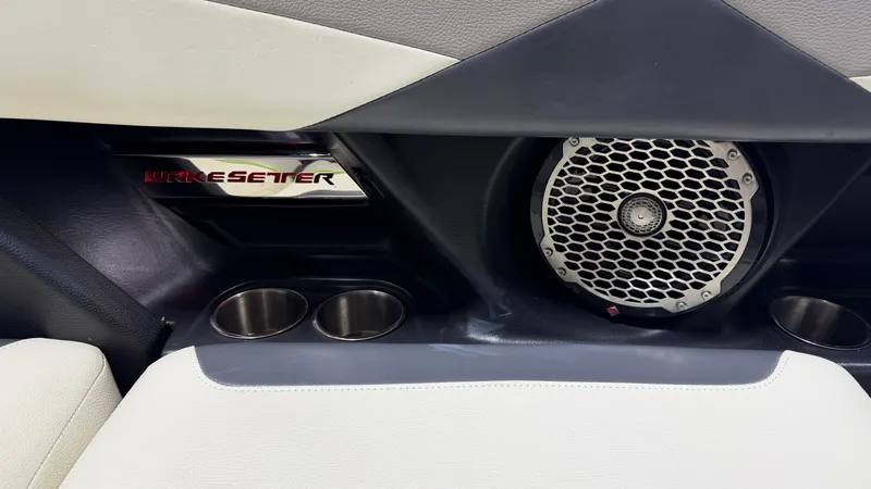Slide: The Image of Malibu WAKESETTER 23 LSV 2014 - 43