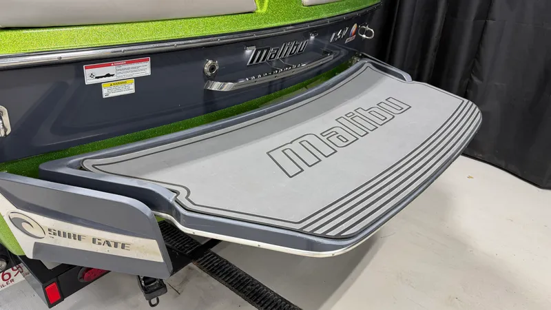 Slide: The Image of Malibu WAKESETTER 23 LSV 2014 - 9