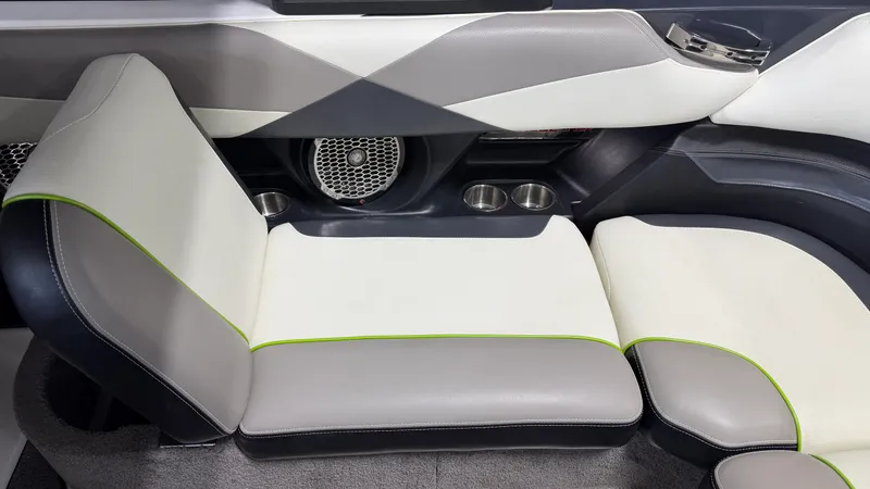 Slide: The Image of Malibu WAKESETTER 23 LSV 2014 - 34