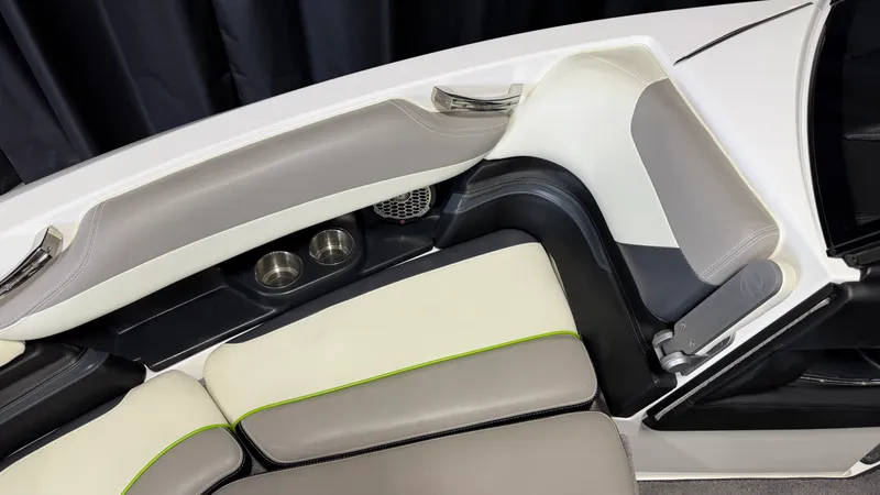 Slide: The Image of Malibu WAKESETTER 23 LSV 2014 - 82