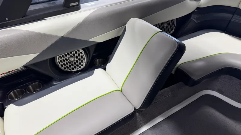 Slide: The Image of Malibu WAKESETTER 23 LSV 2014 - 48