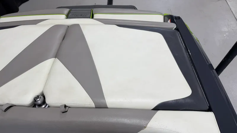 Slide: The Image of Malibu WAKESETTER 23 LSV 2014 - 21