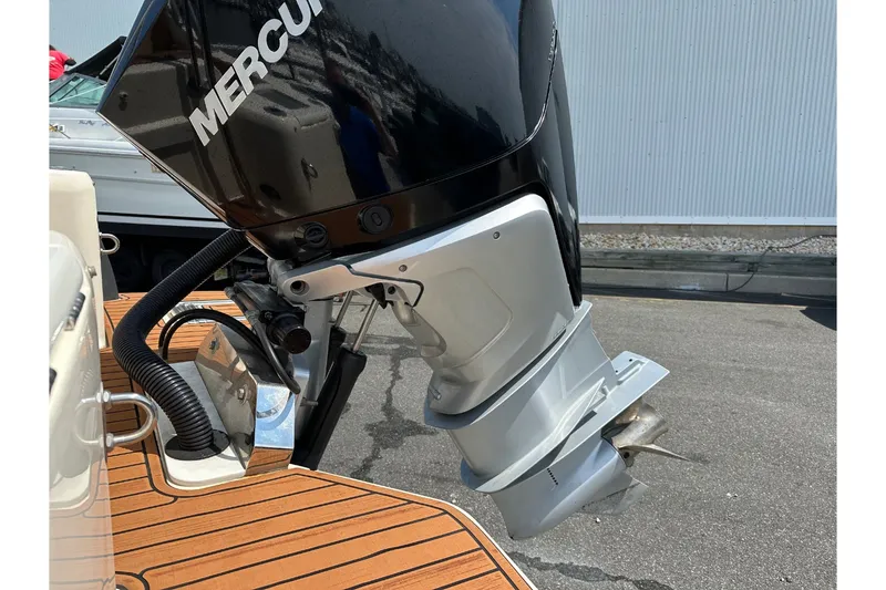 Slide: The Image of Scout 235 DORADO 2021 - 6