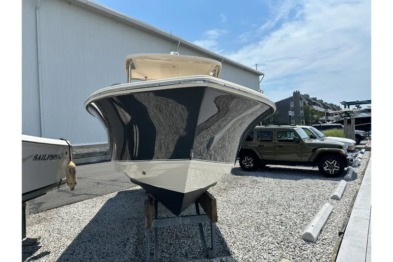 Slide: The Image of Scout 235 DORADO 2021 - 1