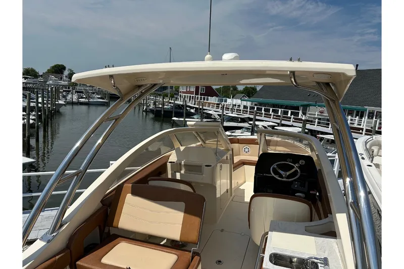Slide: The Image of Scout 235 DORADO 2021 - 8