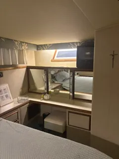 Slide: The Image of Chris-Craft 426 CATALINA 1985 - 28