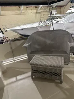 Slide: The Image of Chris-Craft 426 CATALINA 1985 - 11