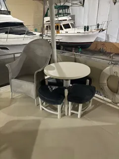 Slide: The Image of Chris-Craft 426 CATALINA 1985 - 12