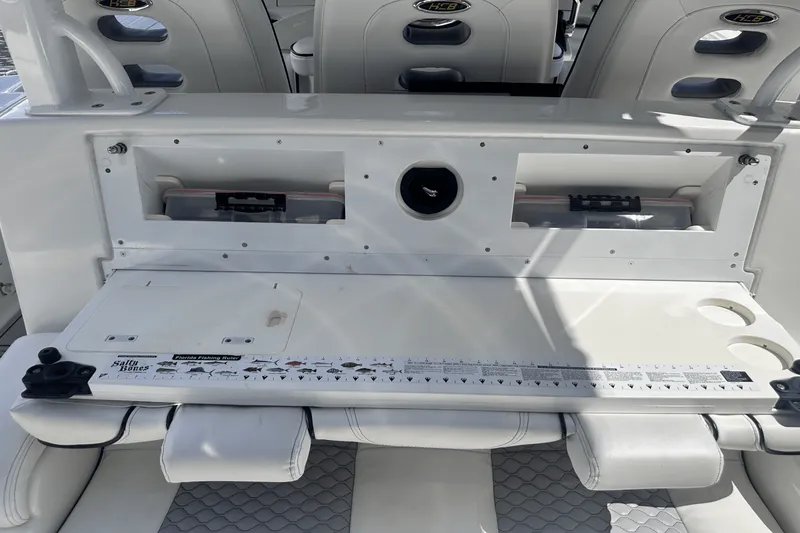 Slide: The Image of HCB SPECIALE 2019 - 39