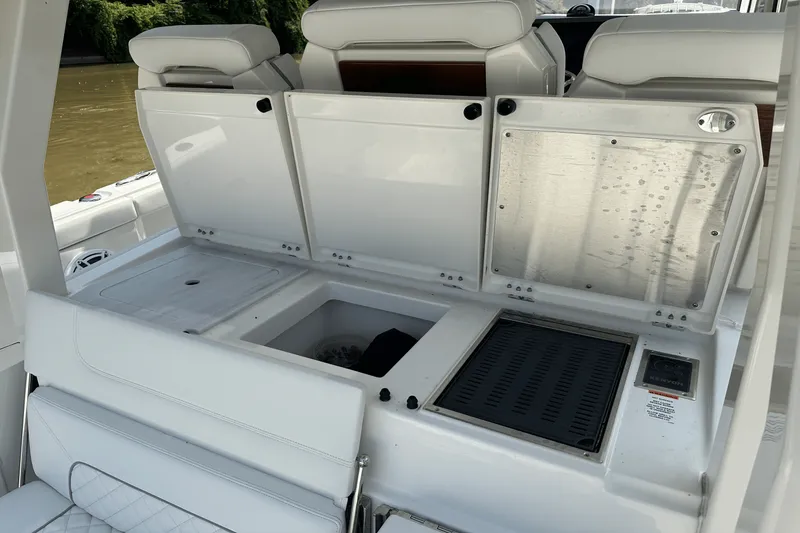 Slide: The Image of Pursuit S 358 2025 - 17