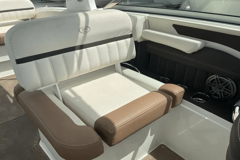 Slide: The Image of Cobalt 25 SC 2021 - 13