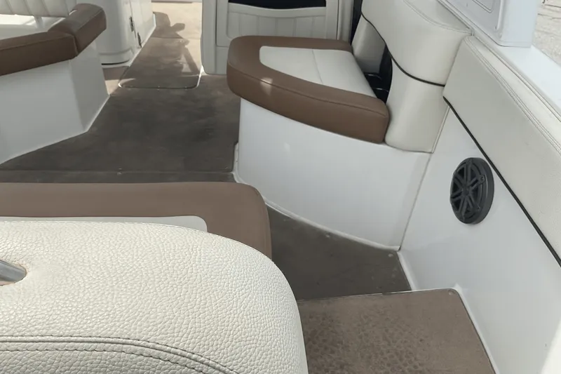 Slide: The Image of Cobalt 25 SC 2021 - 22