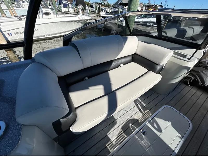 Slide: The Image of Avalon CATALINA PLATINUM 2020 - 10