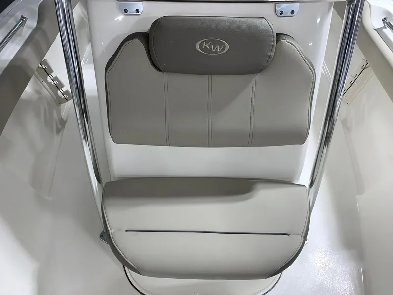 Slide: The Image of 2024 Key West 219 FS boat seat with KW logo. - 21