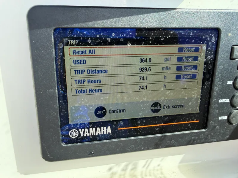 Slide: The Image of Nautic Star 2302LDC 2019 - 13