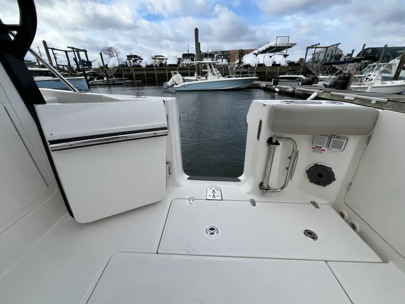 Slide: The Image of Boston Whaler 365 Conquest 2026 - 17