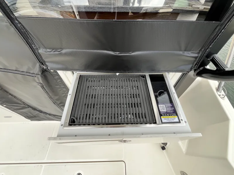 Slide: The Image of Boston Whaler 365 Conquest 2026 - 20