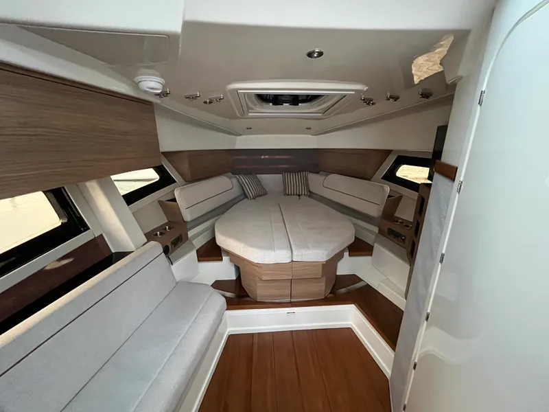 Slide: The Image of Boston Whaler 365 Conquest 2026 - 47