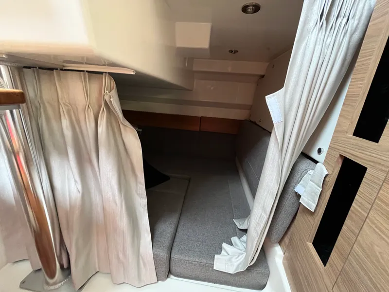 Slide: The Image of Boston Whaler 365 Conquest 2026 - 48