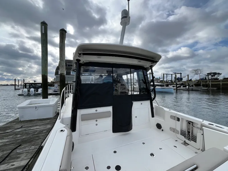 Slide: The Image of Boston Whaler 365 Conquest 2026 - 9