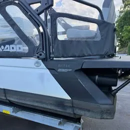 Slide: The Image of Sea-Doo "H2Whoa" Switch® Cruise 21 - 230 hp Galvanized 2024 - 9