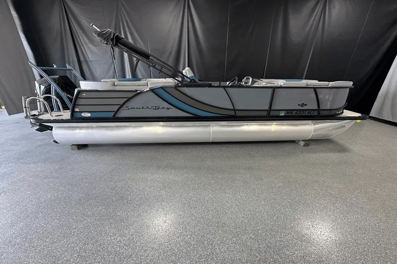 The Image of Forest River 500 2022 - 0