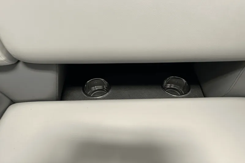 Slide: The Image of Forest River 500 2022 - 35