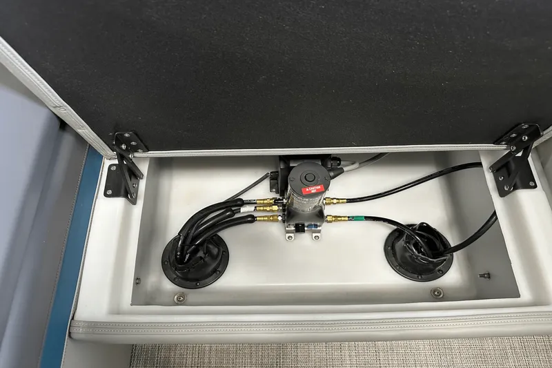 Slide: The Image of Forest River 500 2022 - 36