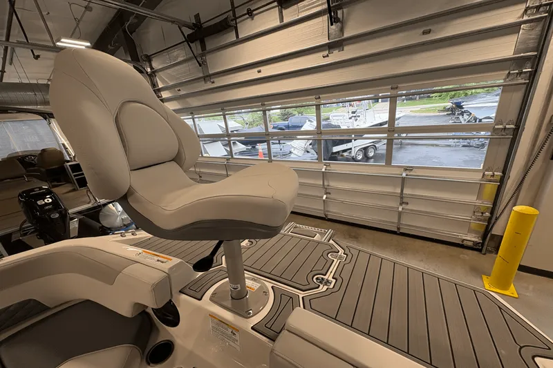 Slide: The Image of Starcraft SVX 191 OB 2026 - 10