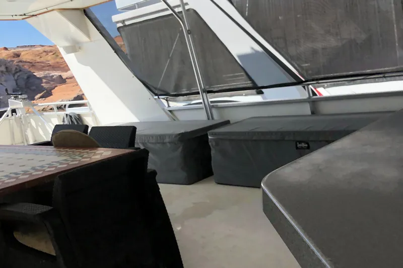 Slide: The Image of Luxury houseboat The Entourage Shares 20 & 35 2005 model at marina. - 19