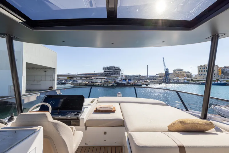 Slide: The Image of Azimut Fly 82 2027 - 2